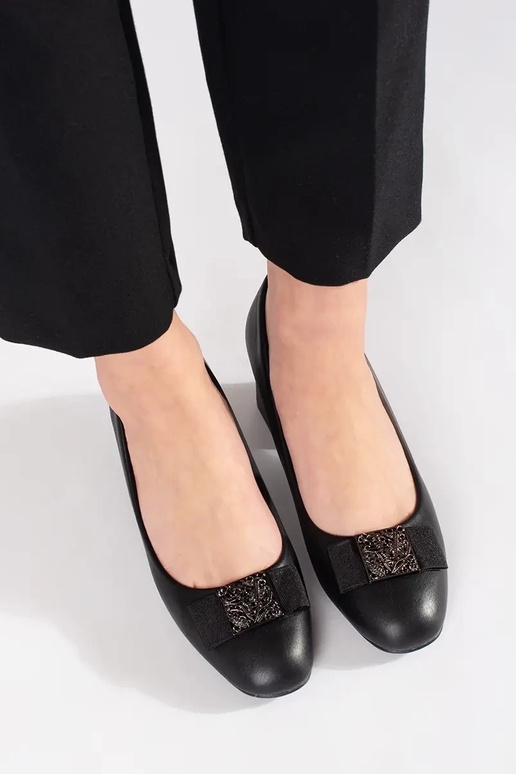 Zapatos de tacón negros