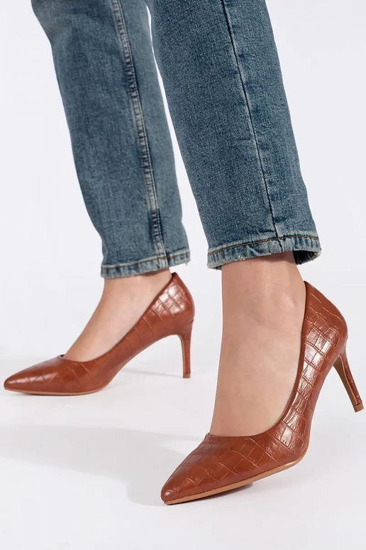 Tacones marrones