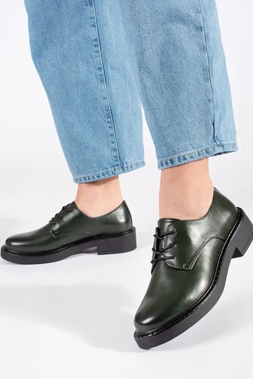 Zapatos bajos verdes con... 2