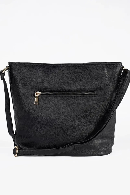 Bolso negro con hebillas doradas