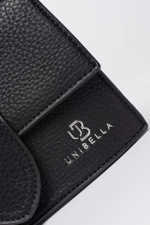 Bolso pequeño negro con asa