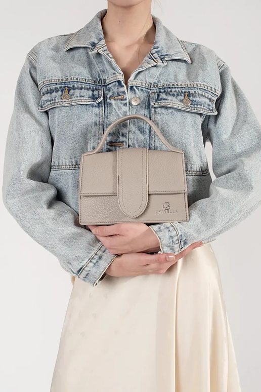 Bolso pequeño gris con asa