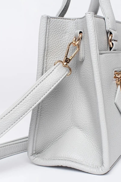 Bolso gris con cremallera