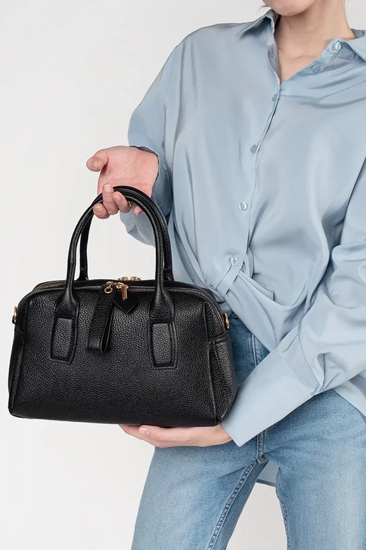 Bolso negro de mujer