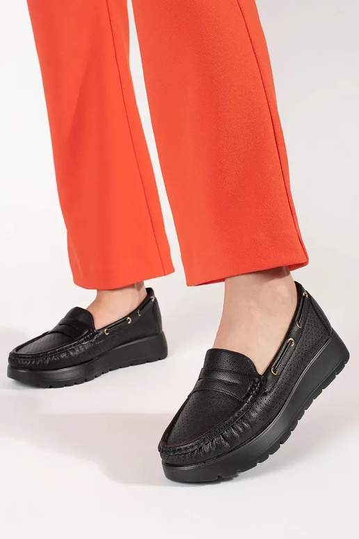 Mocasines de mujer color negro con... Mocasines de mujer color negro con...