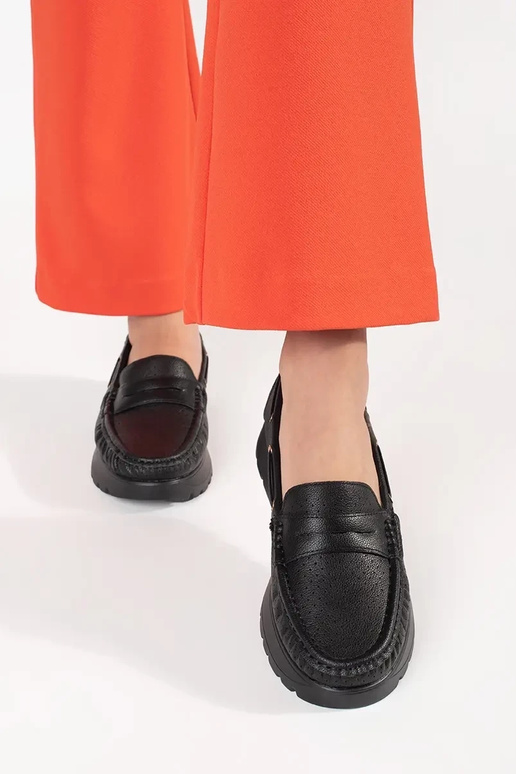 Mocasines de mujer color negro con... Mocasines de mujer color negro con...