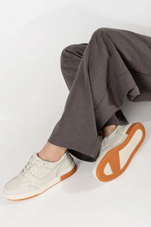 Zapatillas de mujer con plataforma...