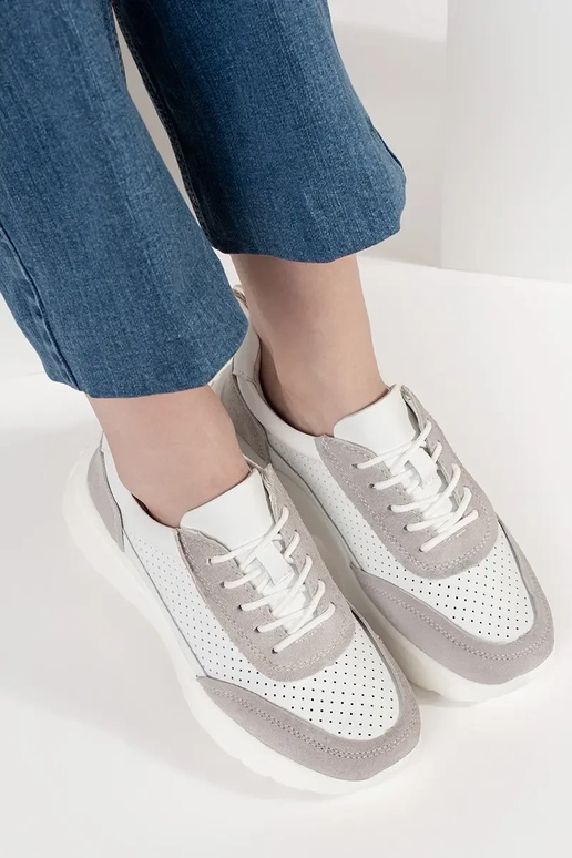 Zapatillas deportivas de cuero... Zapatillas deportivas de cuero...