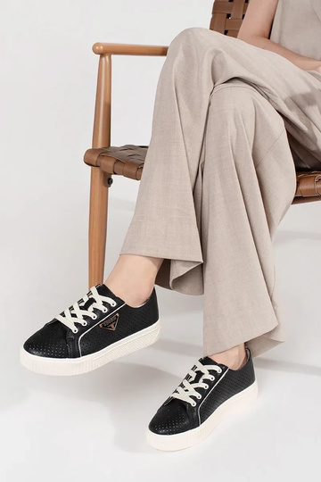 Zapatillas modelo de color... 2