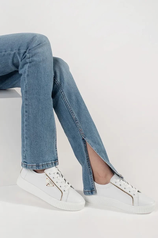 Zapatillas modelo Sneakers blancas de... Zapatillas modelo Sneakers blancas de...