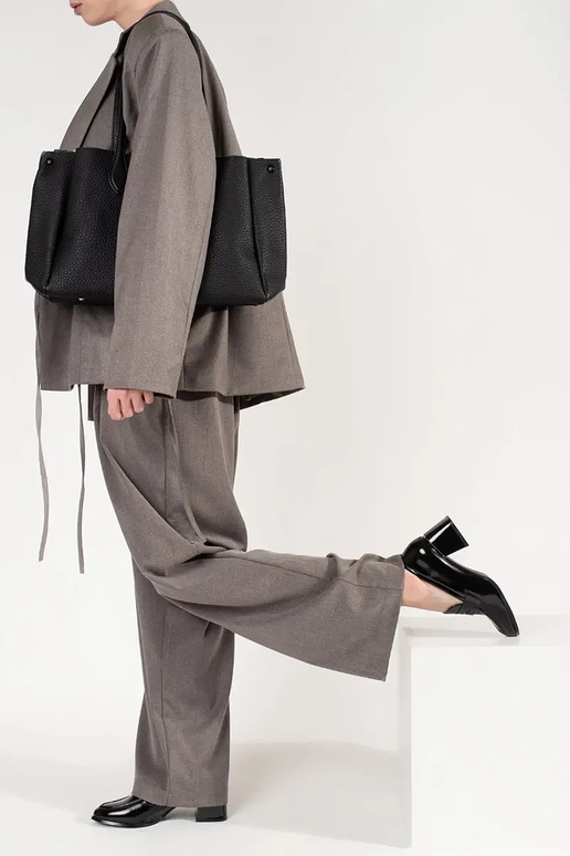 Zapatos de mujer color negro con tacones