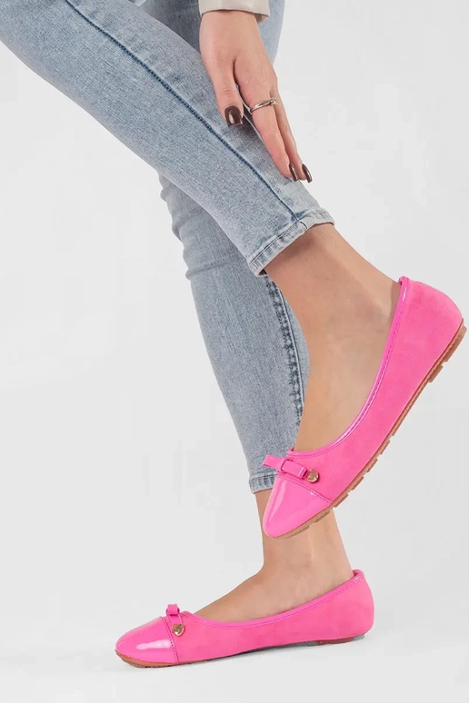 Bailarinas planas rosas de charol con...