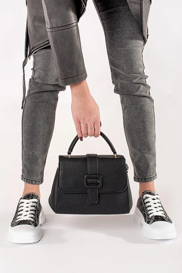 Bolso negro pequeño con... 2