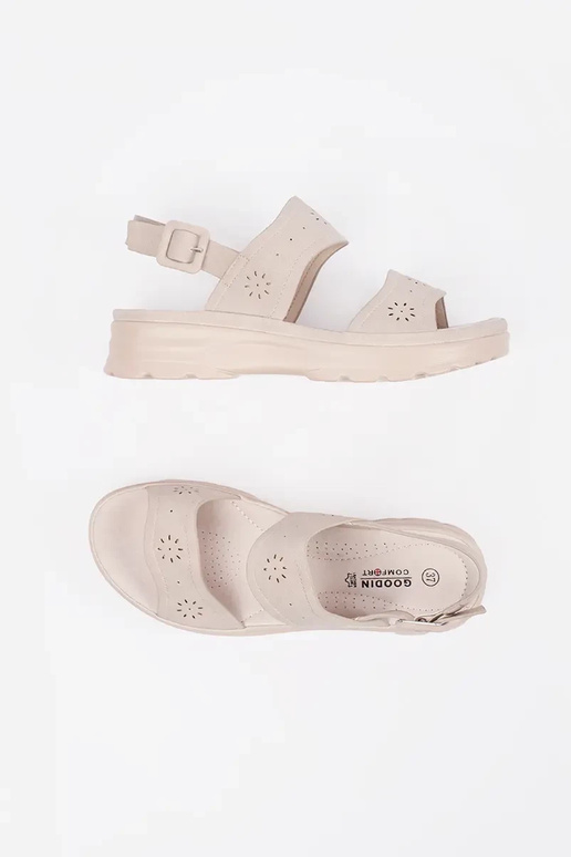 Sandalias color marfil con suela gruesa Sandalias color marfil con suela gruesa