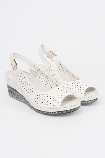 Sandalias caladas color blanco 2