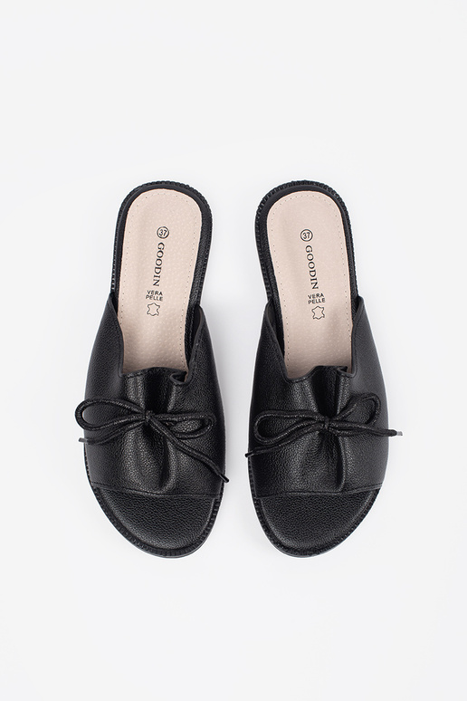 Chanclas negras de mujer con lazo Chanclas negras de mujer con lazo