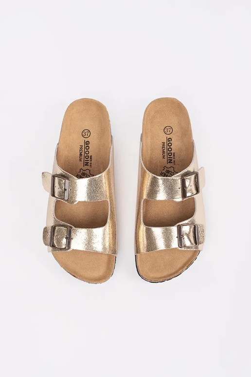 Chanclas planas color dorado Chanclas planas color dorado