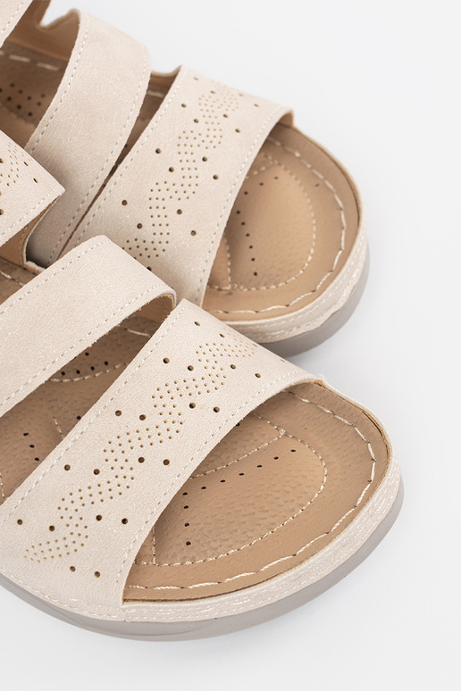 Zapatillas de plataforma baja color... Zapatillas de plataforma baja color...