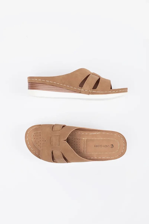 Pantuflas cómodas de cuña baja color...