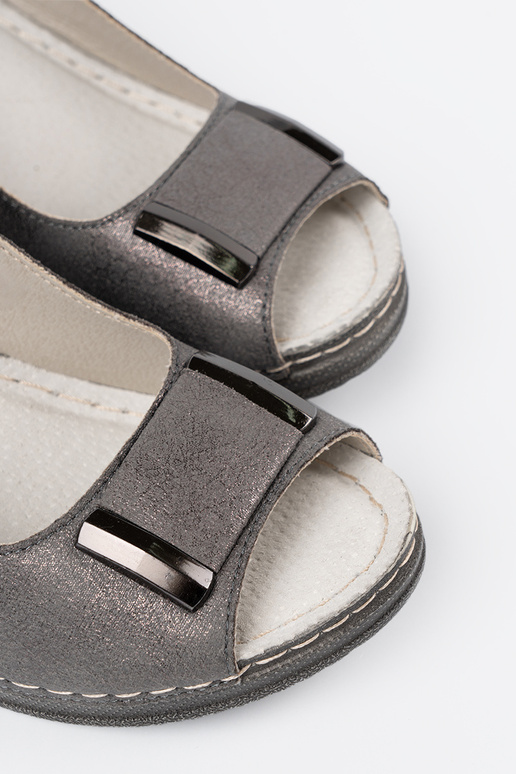 Sandalias grises con cuña para mujer