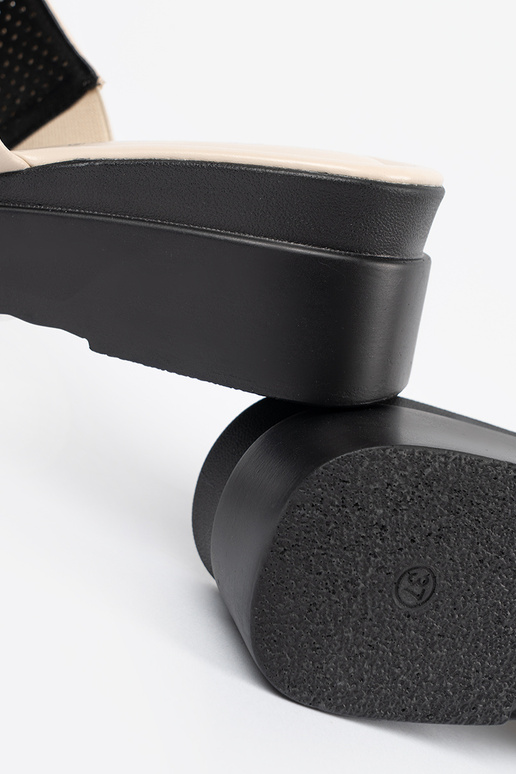 Zapatillas de mujer con plataforma... Zapatillas de mujer con plataforma...