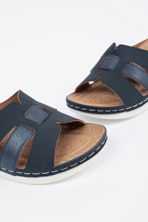 Pantuflas cómodas de cuña baja color...