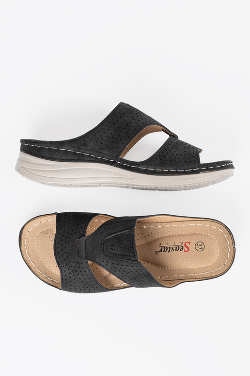 Zapatillas cómodas con equipamiento... Zapatillas cómodas con equipamiento...