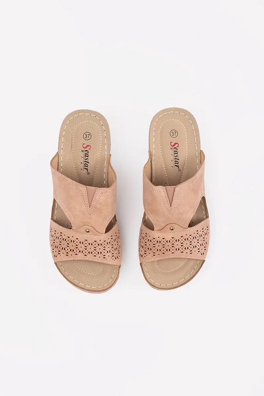 Pantuflas de cuña baja color rosa...