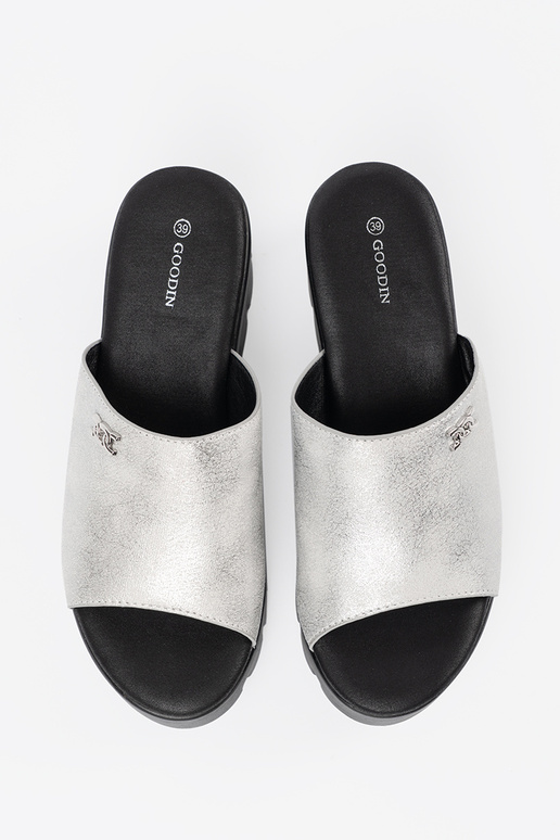 Zapatillas con plataforma negra plateada