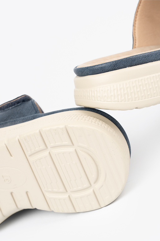 Zapatillas cómodas para mujer con velcro