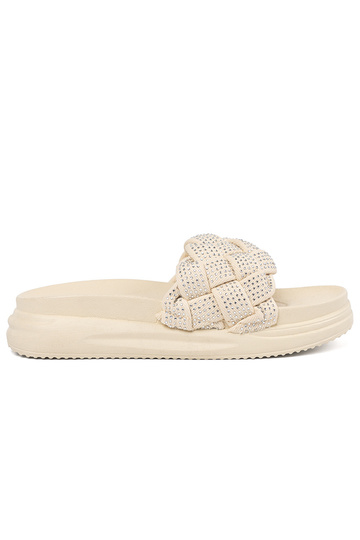 Chanclas con cristales...