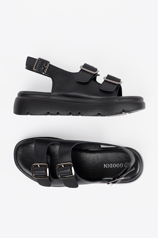 Sandalias clásicas negras con plataforma Sandalias clásicas negras con plataforma