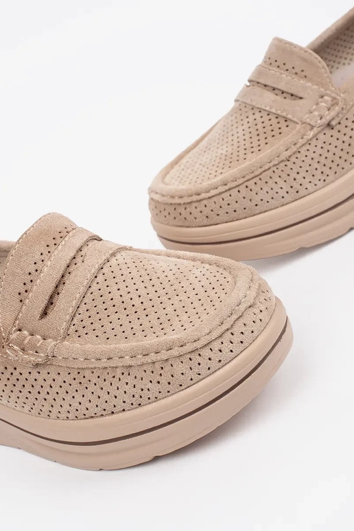 mocasines color arena con suela gruesa