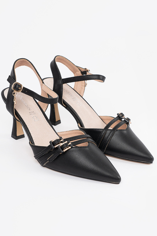 Zapatos de tacón negros