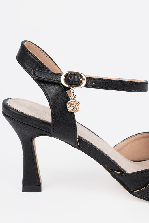 Zapatos de tacón negros