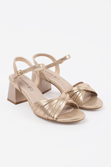 Sandalias elegantes de... 2