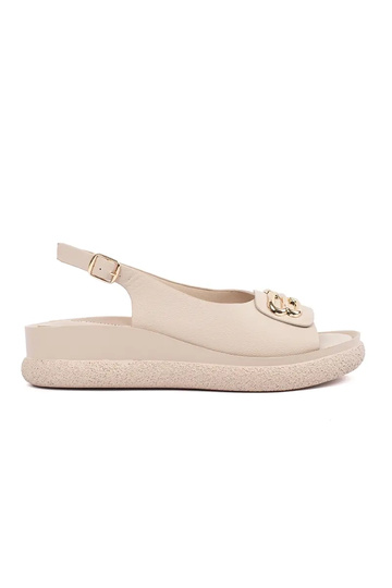 Sandalias planas beige con...