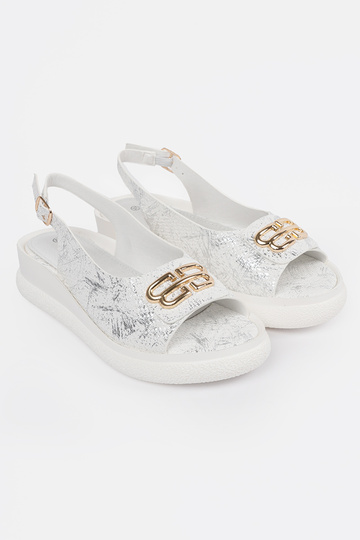 Sandalias blancas con... 2
