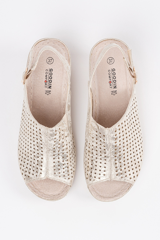 Sandalias color arena