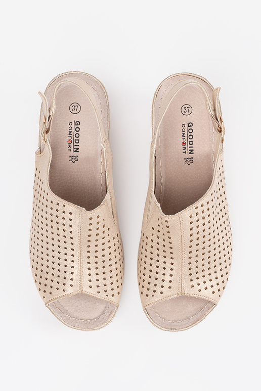 Sandalias de cuña doradas