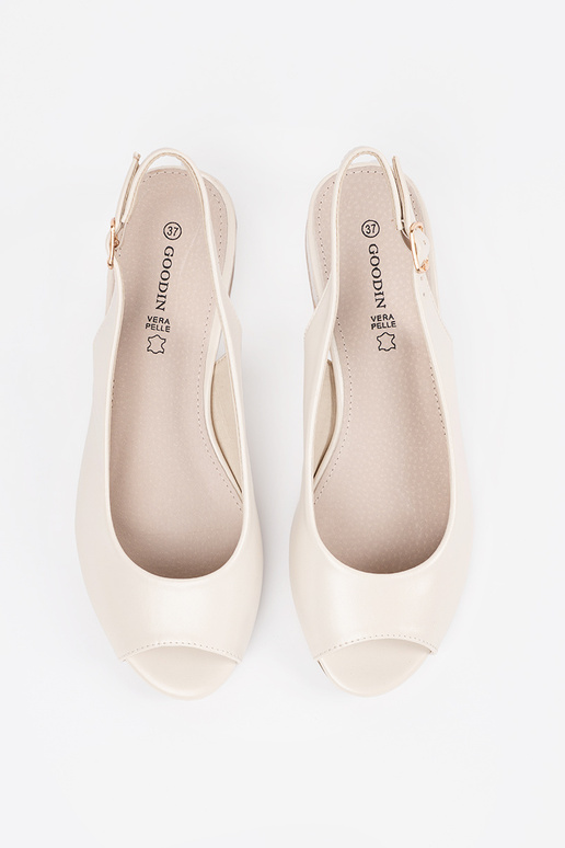 Sandalias elegantes color marfil de...