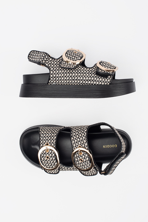 Sandalias con plataforma en negro y...