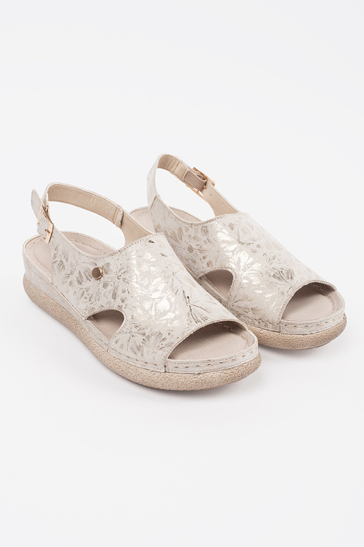 Sandalias planas de color marfil con... Sandalias planas de color marfil con...