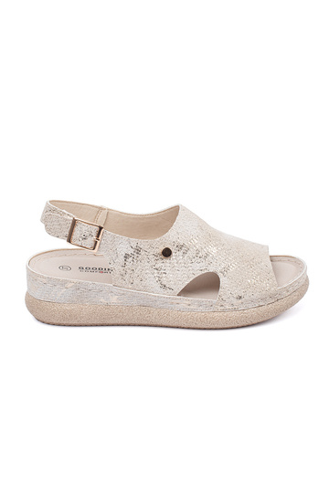 Sandalias planas con...