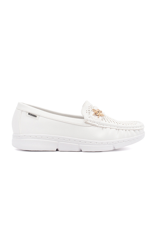 Mocasines calados color marfil