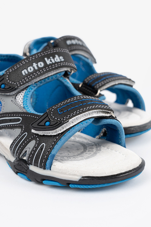 Sandalias para niños de color negro