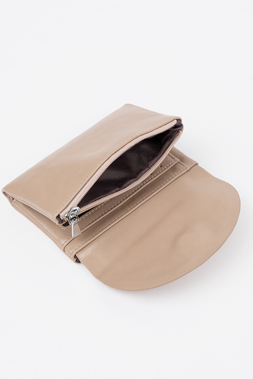 Cartera femenina color arena brillante