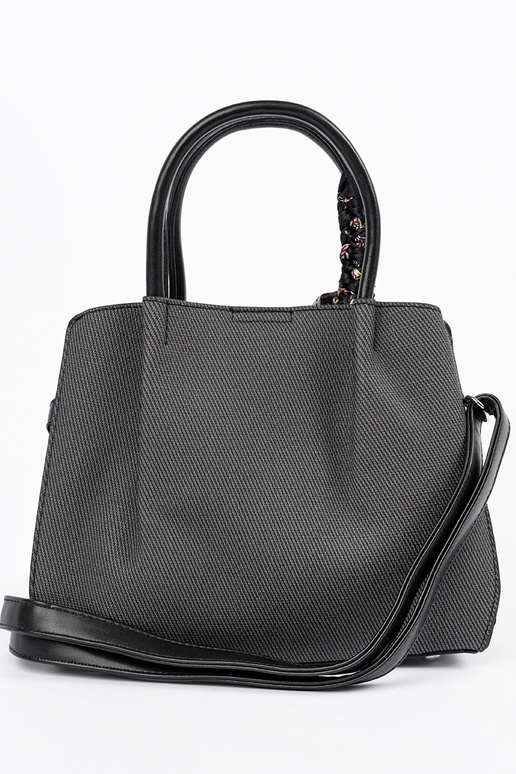 Bolso mediano negro con pañuelo...