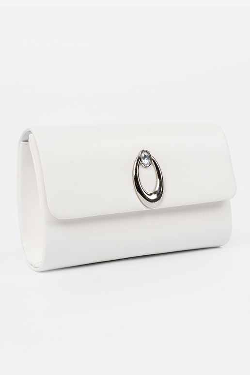 Bolso blanco tipo sobre con elementos...