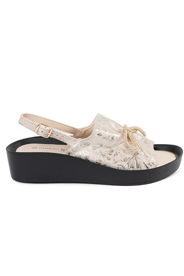 Sandalias color marfil